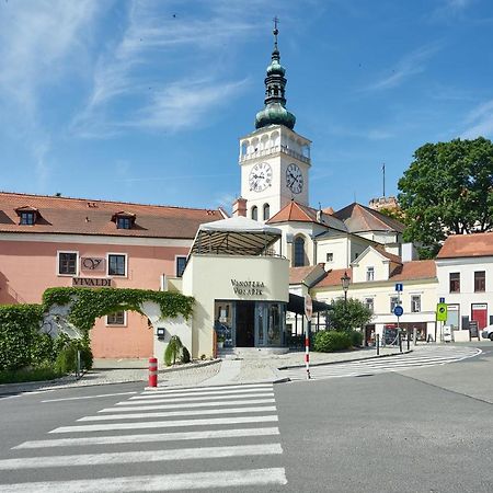 Vivaldi Apartments Mikulov Exterior photo