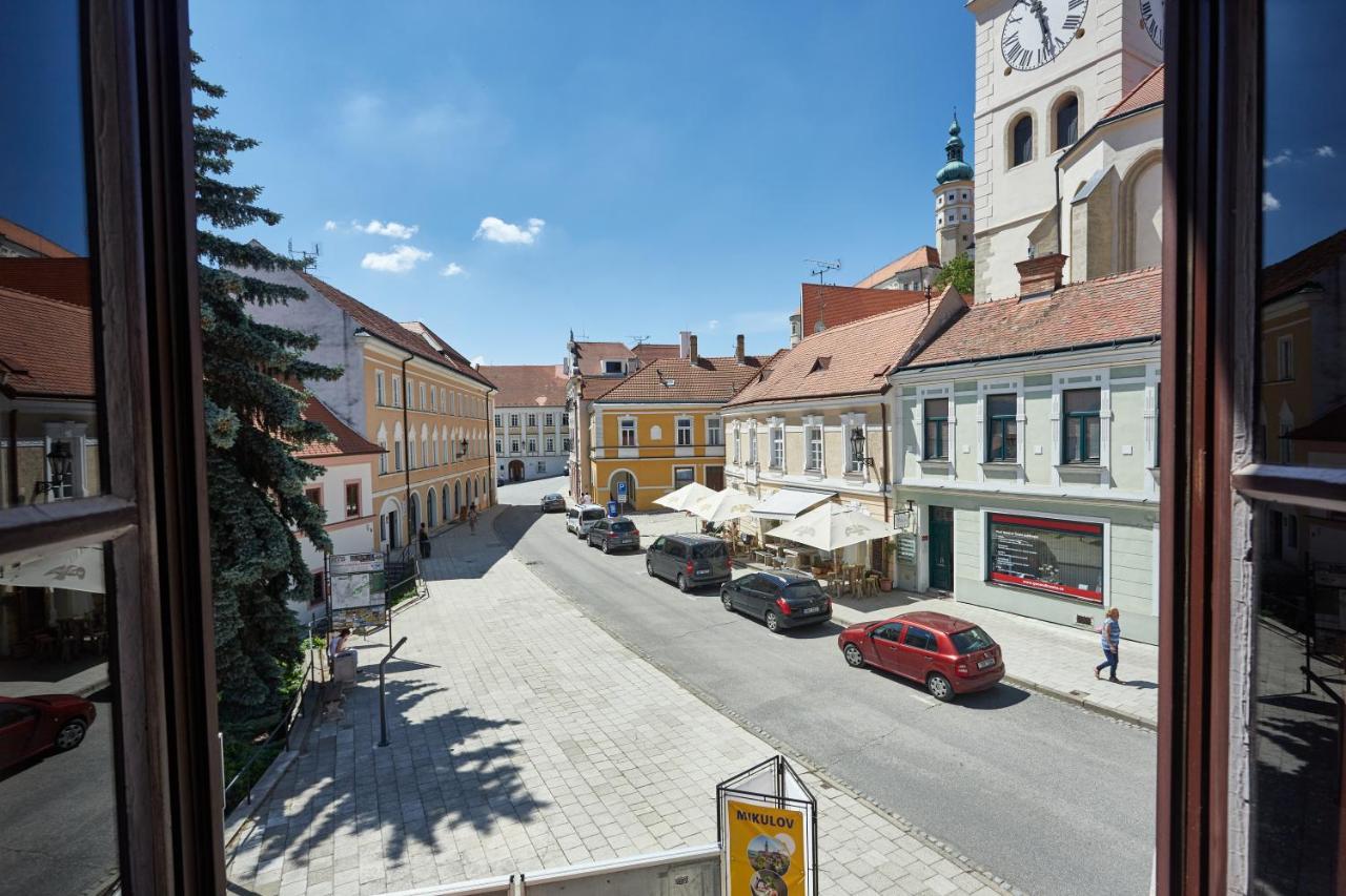 Vivaldi Apartments Mikulov Exterior photo