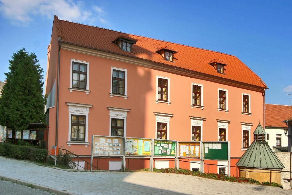 Vivaldi Apartments Mikulov Exterior photo